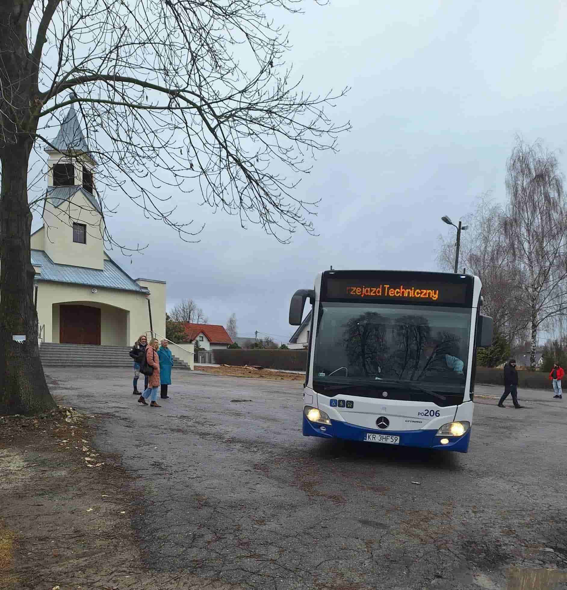 641584034_1245298831036119_2671729105902958708_n_optimized (1).jpg